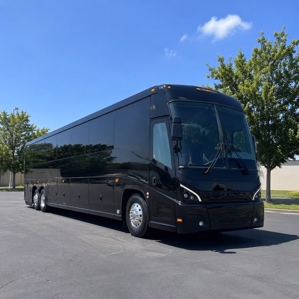 airport shuttle buses for hotels and resorts near lakeland florida