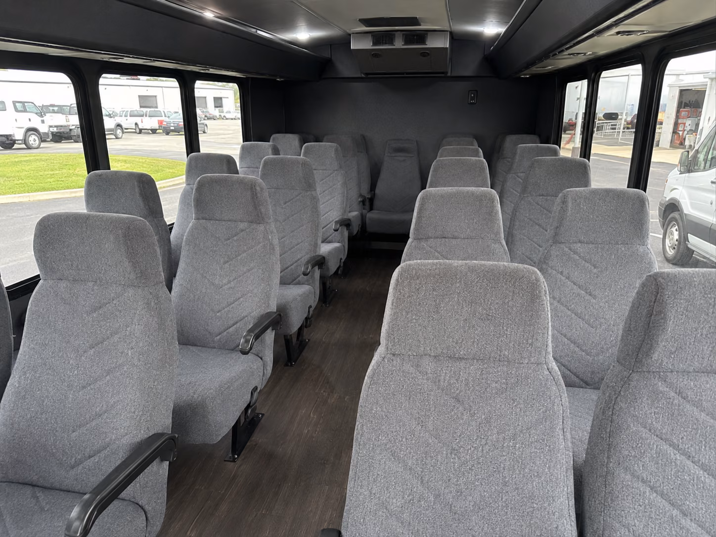 bachelorette and bachelor party bus rentals in lakeland florida