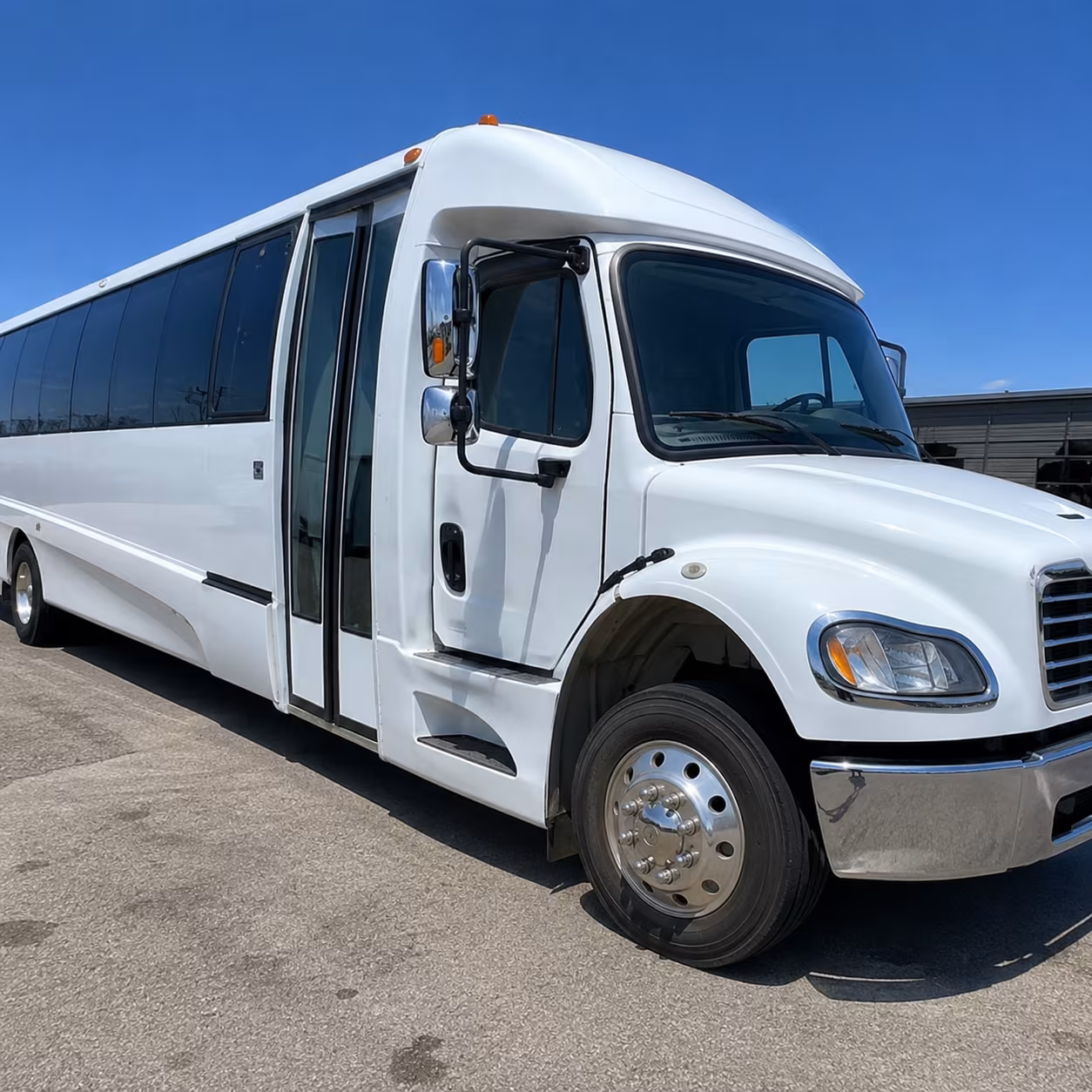buses for performing arts and cultural field trips in lakeland