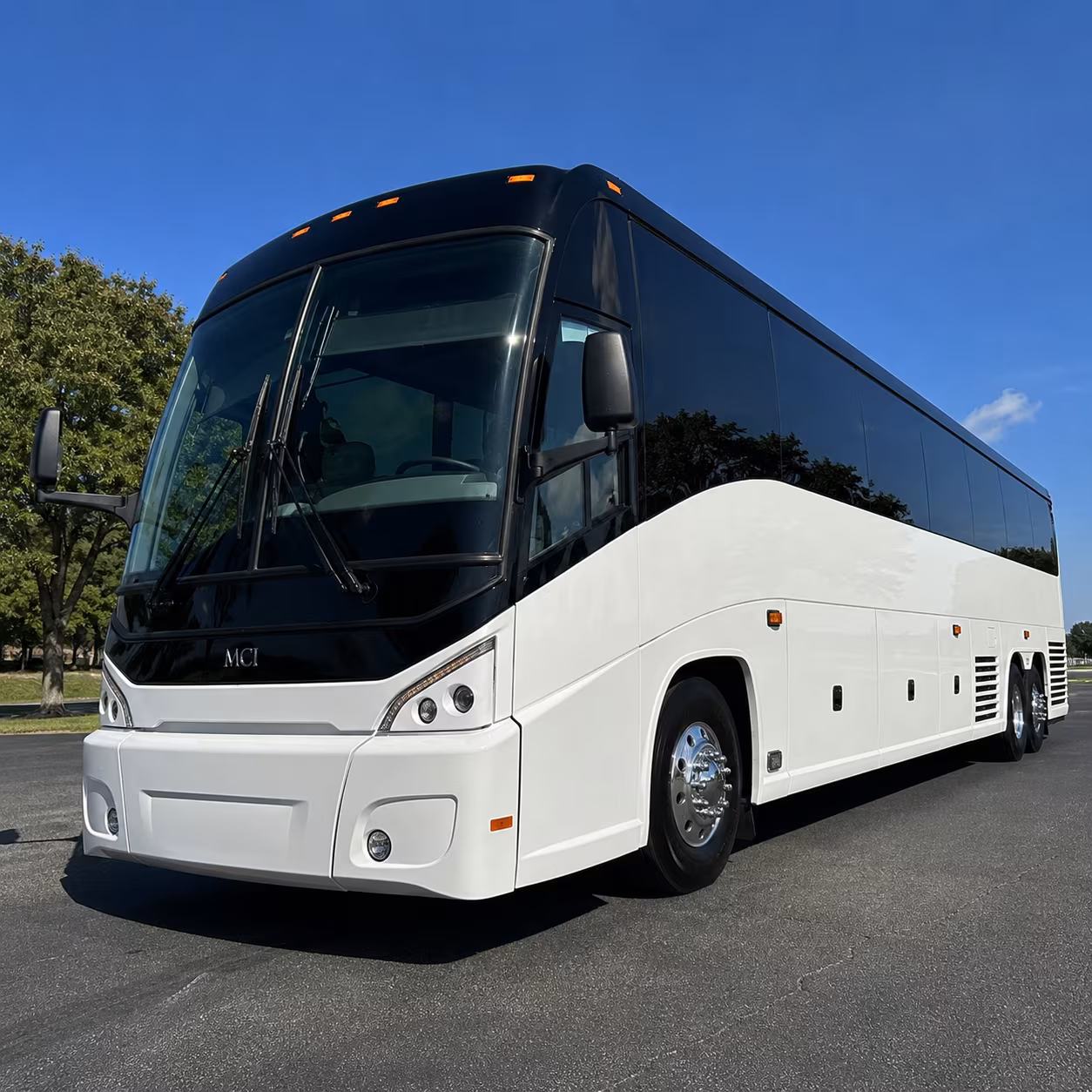 employee shuttle buses for lakeland warehouse and distribution groups