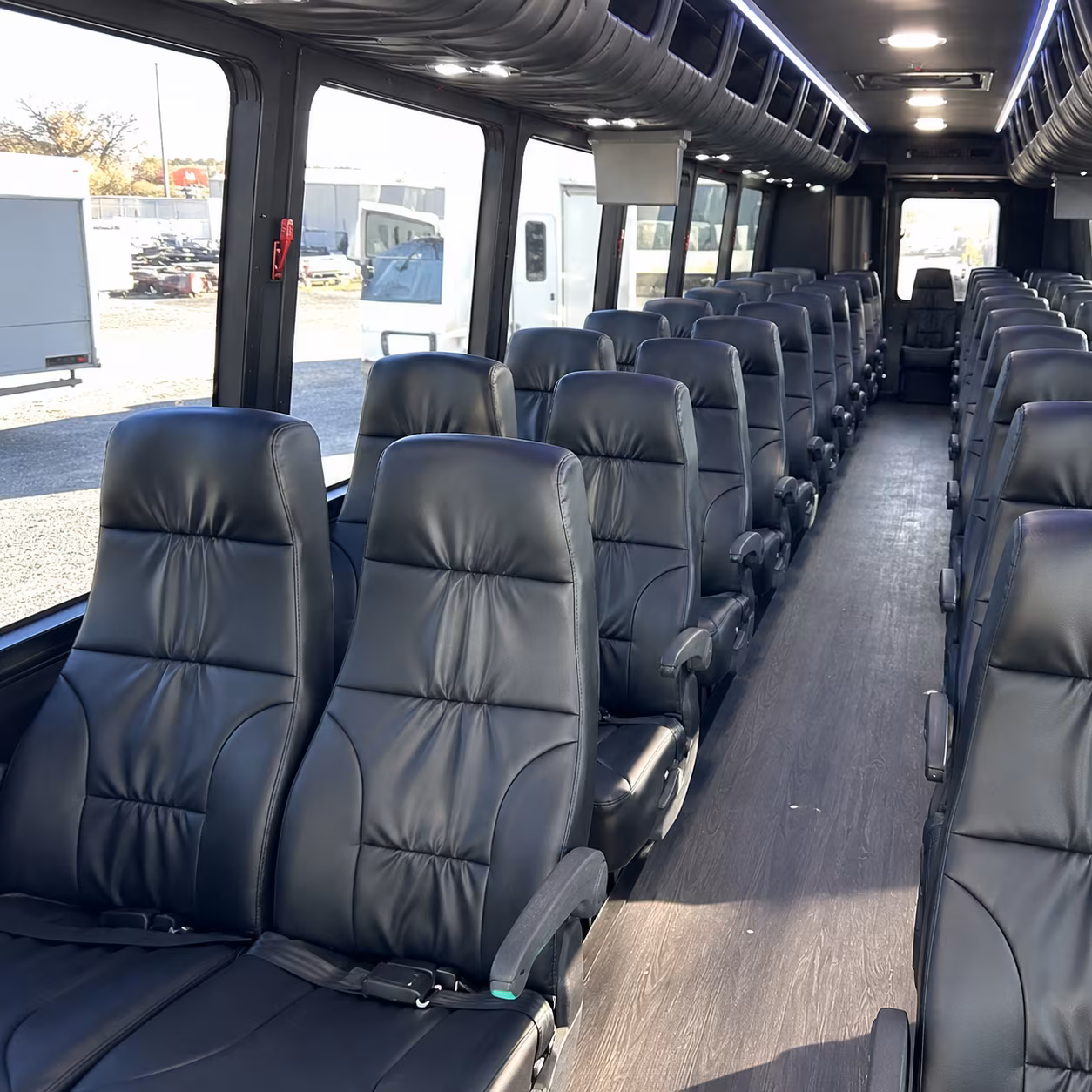 how is a bus rental actually priced in lakeland is it by the hour the mile or something else