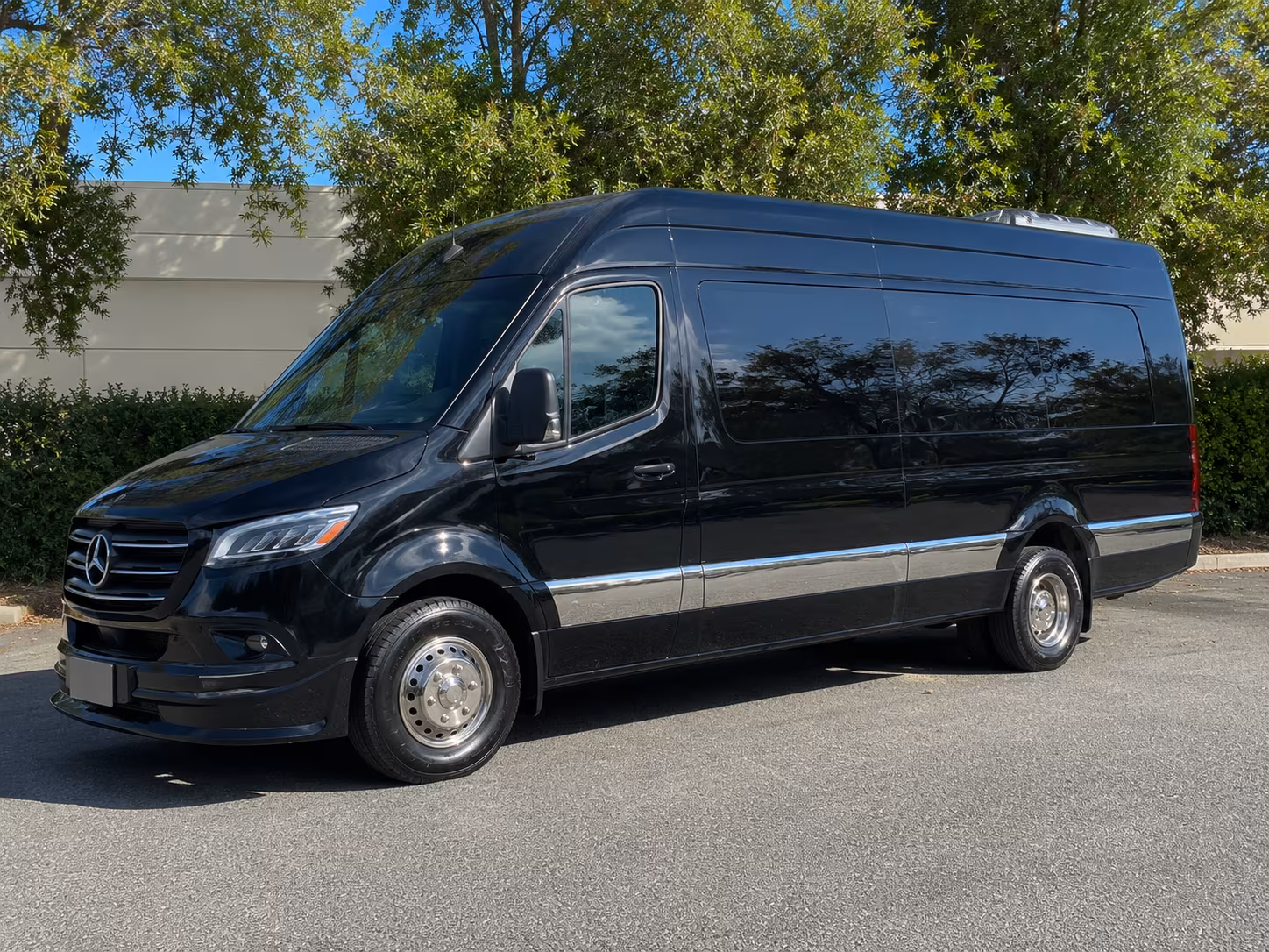 lakeland airport transportation onboard seating