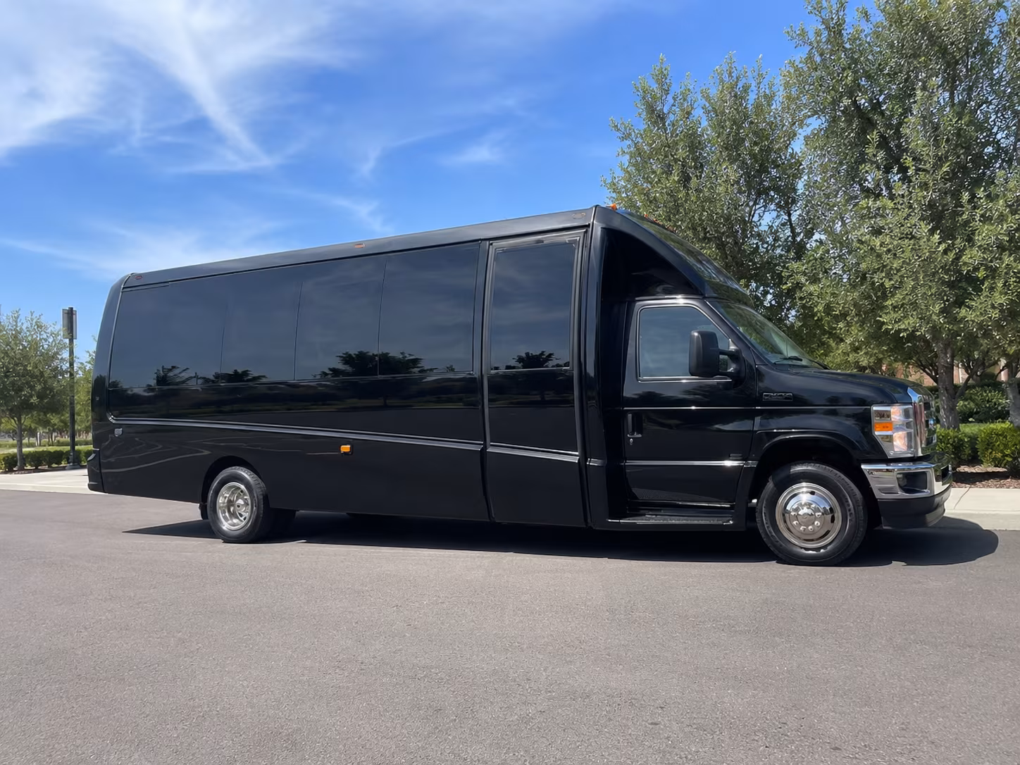 lakeland employee transportation onboard seating