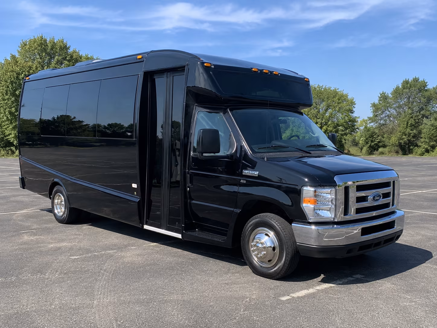 minibus rentals in lakeland for smaller prom groups who want a comfortable ride